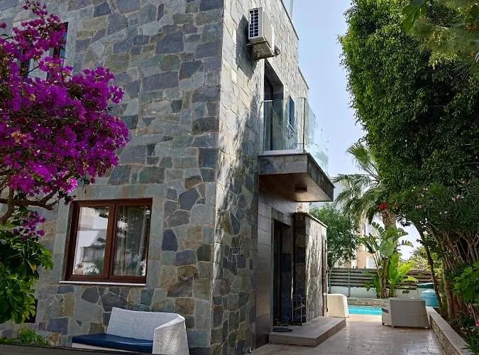 Rum i privatbostad Mosaic By The Sea